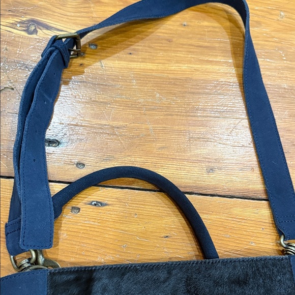 LIEBESKIND BERLIN Navy Blue Suede Leather With Calf Hair Shoulder Vintage Bag - Picture 5 of 10